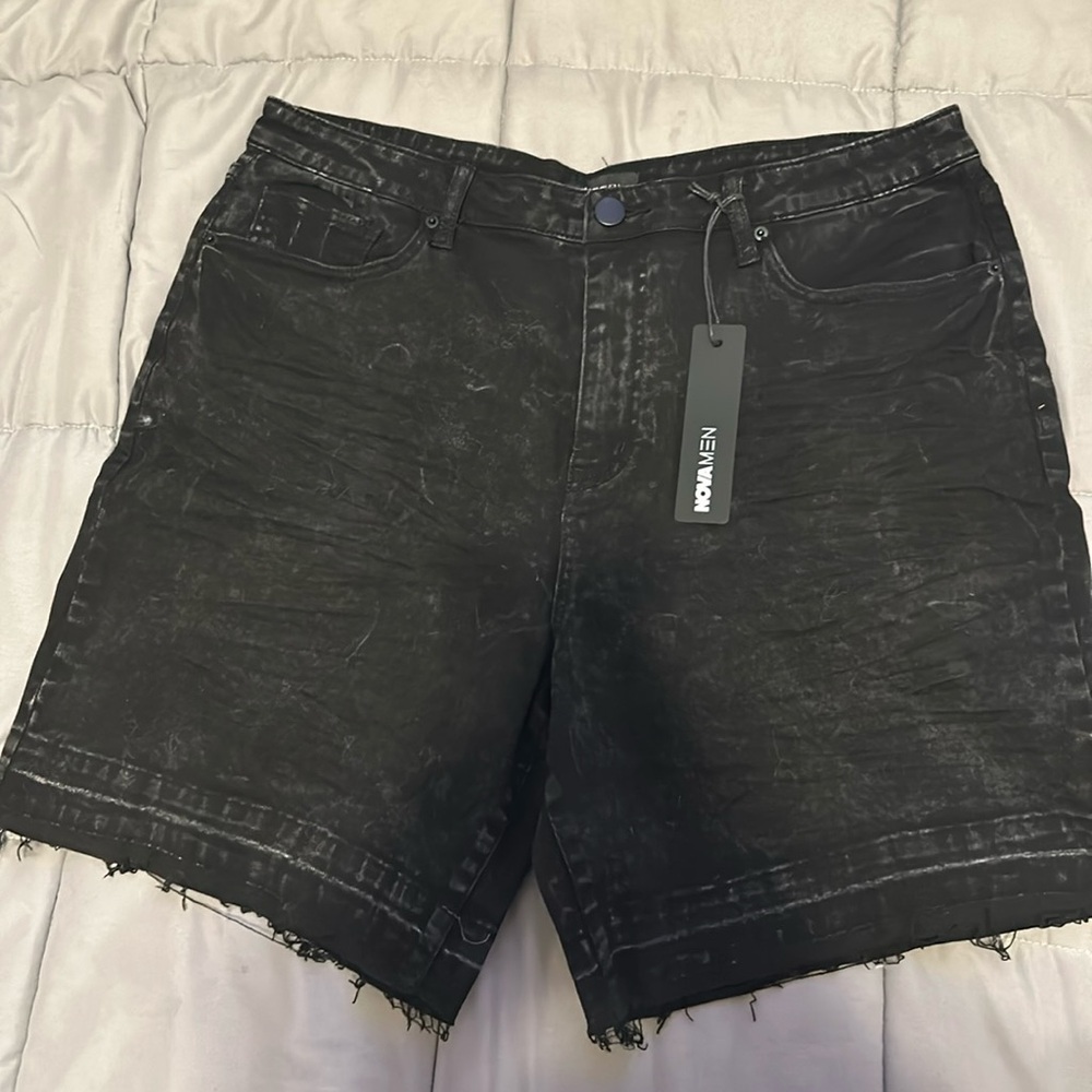 Nice Fashion Nova men shorts